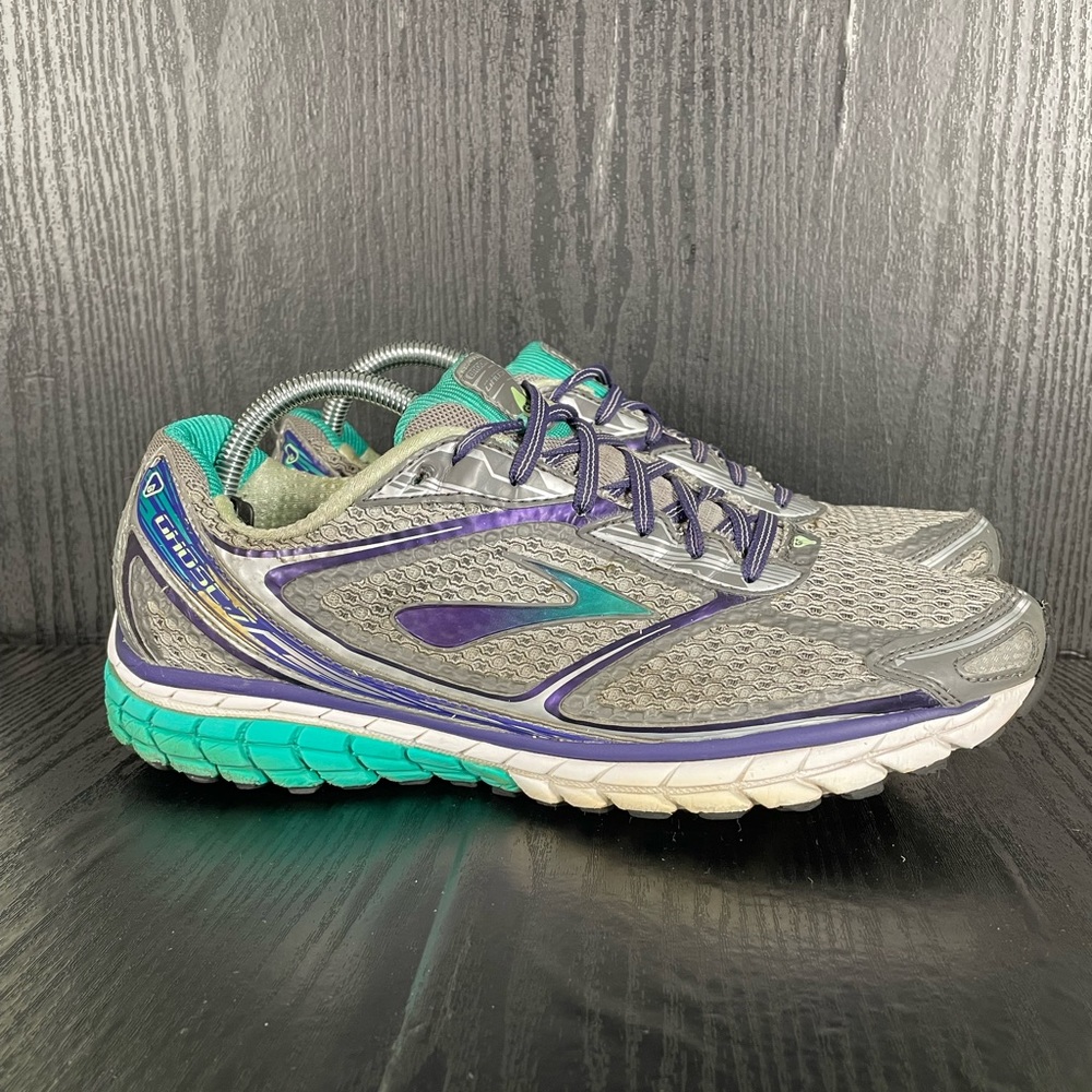 Brooks GHOST 7 Women’s size 11
